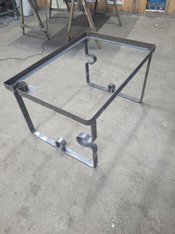 structure pour table basse